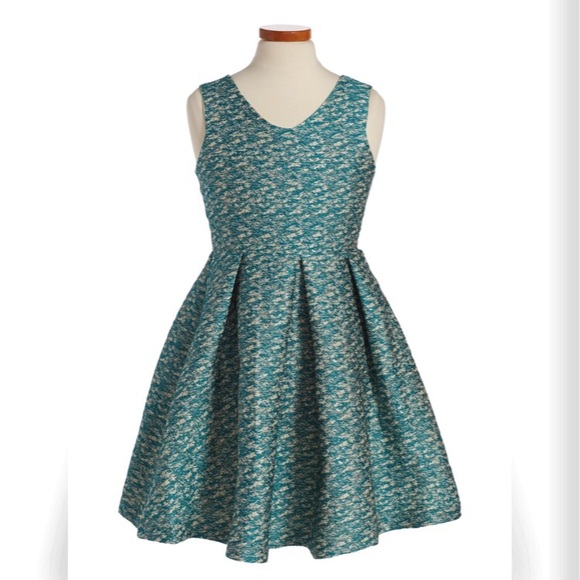 Soprano Other - NWT Soprano Sleeveless Brocade Dress Size 16